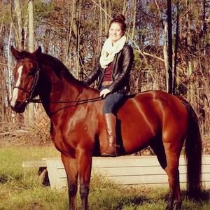 Meet your Posher, Caroline